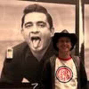 Meet your Posher, Marc